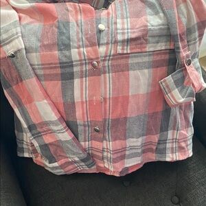 New-chic Pink and Gray Plaid Shirt with Chest Pocket